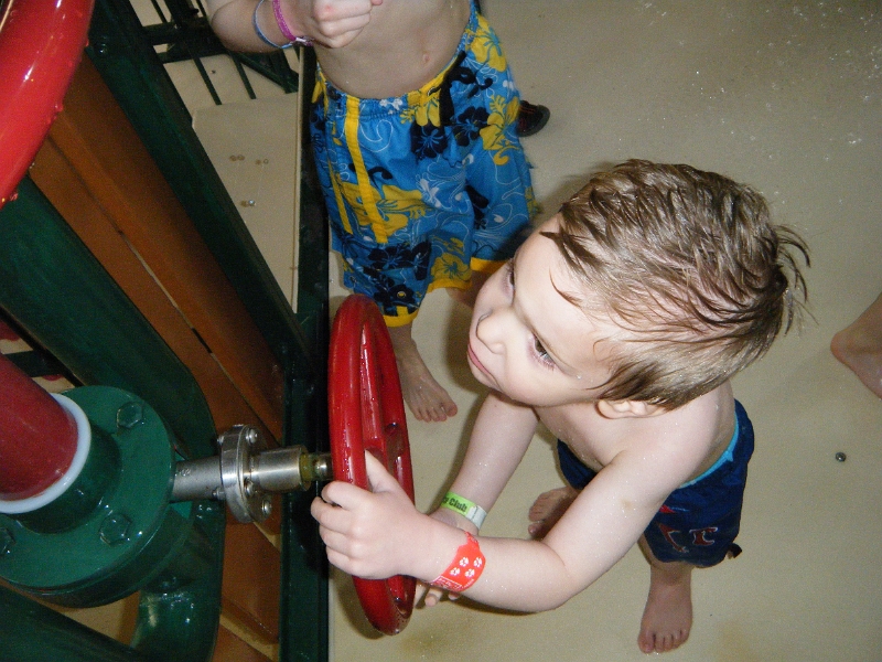 chrisniaraga 210.jpg